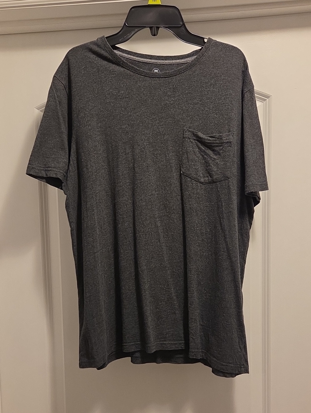 Free Fly Apparel Men's Heather Charcoal Pocket Tee